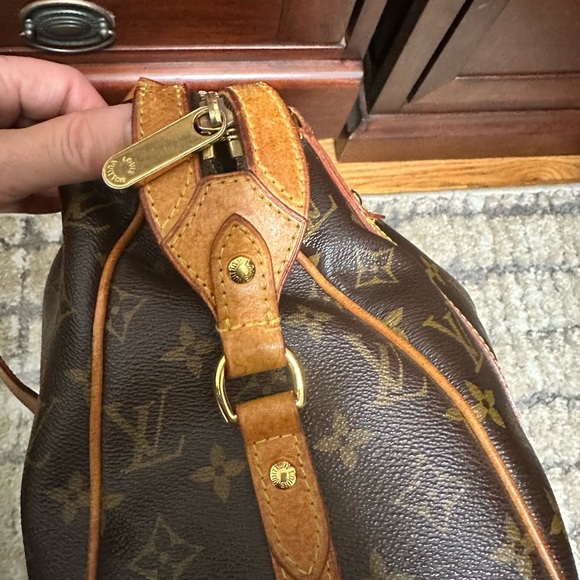 LOUIS VUITTON STRESA PM HANDBAG - Picture 7 of 17